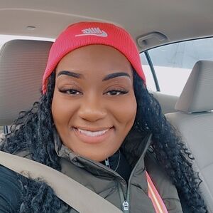 Meet your Posher, Erica